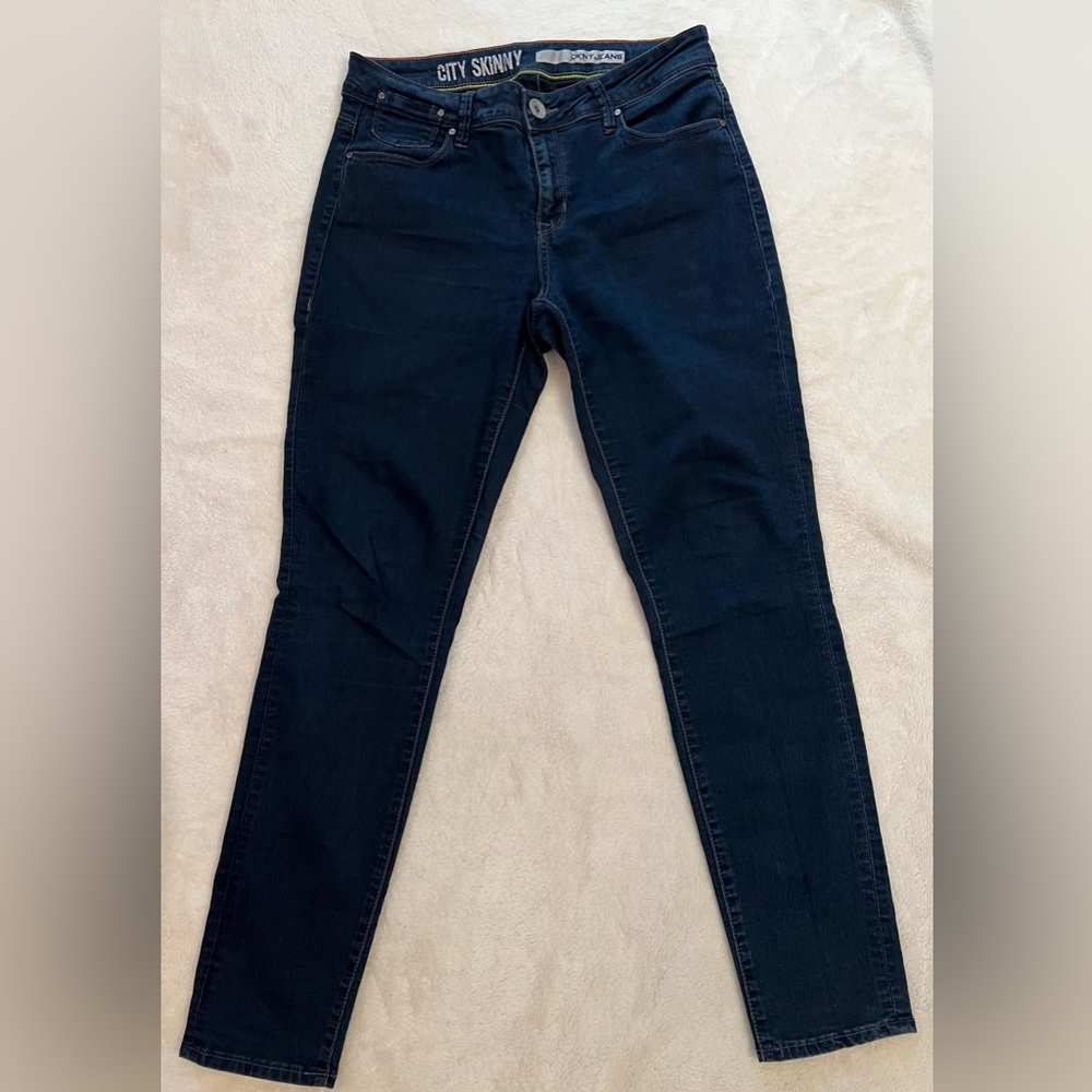 DKNY City Skinny Jeans Dark Wash Indigo Denim 6x 28 - Picture 2 of 7
